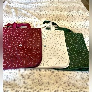 Lululemon athletic bags